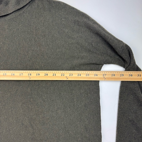 Smartwool Edgewood Poncho Sweater Women’s Large Wool Knit Soft Natural green - Picture 3 of 5